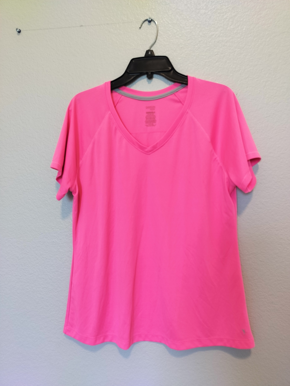 Women's Pink V-Neck Performance Top